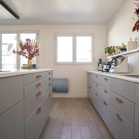 Superb With Sunny Terrace Apartamento