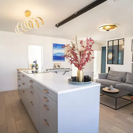 Apartamento Superb With Sunny Terrace
